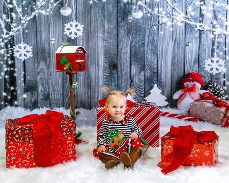 Grey Wood Wall Snowman Christmas Backdrop for Snowflake